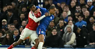 ইপিএল: আর্সেনাল-চেলসির ম্যাচে সমতা; ওয়েস্ট হামের বিপক্ষে লিভারপুলের জয়